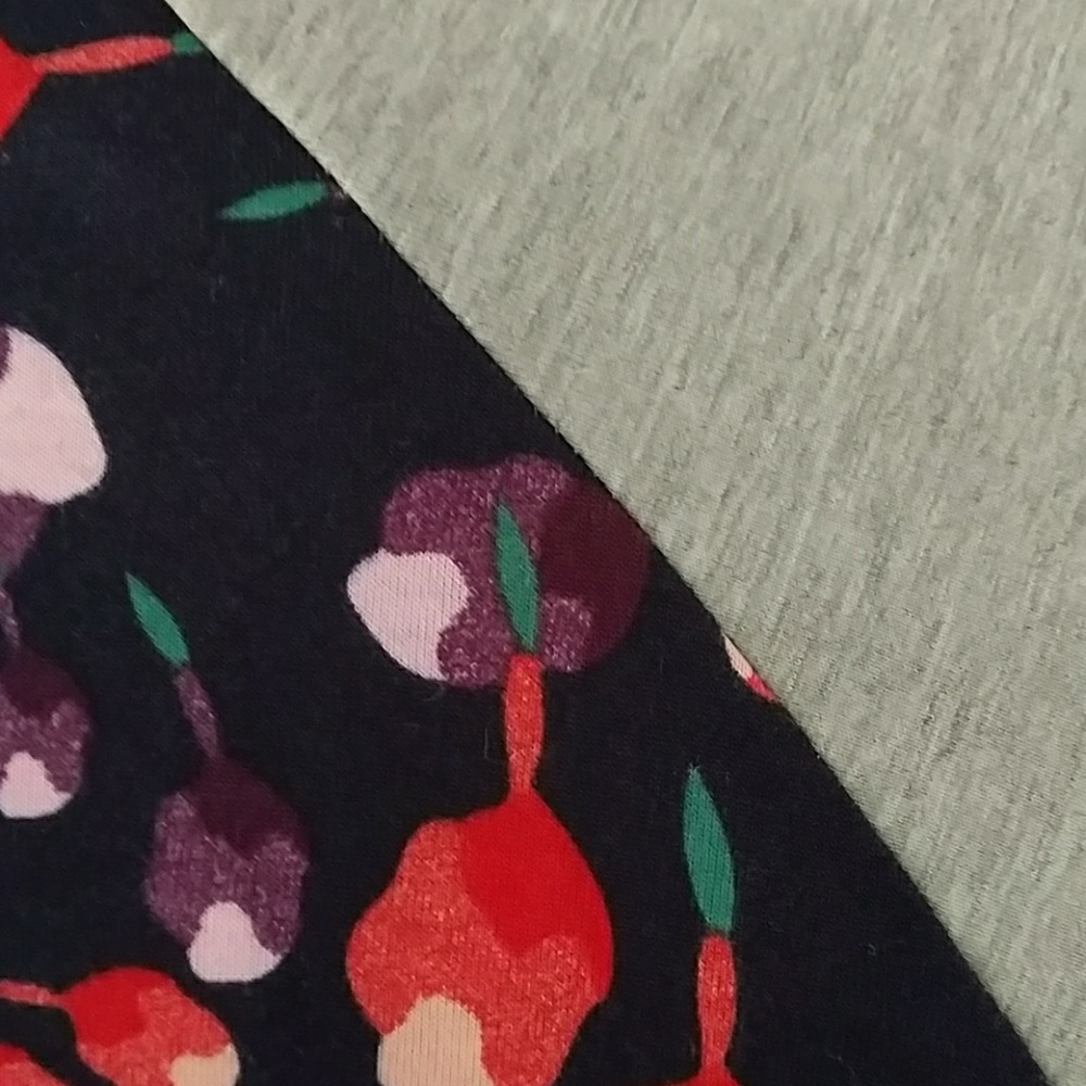 Lularoe Randy - Picture 3 of 6